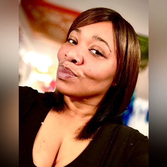 Meet your Posher, Muse - Picture 4 of 4